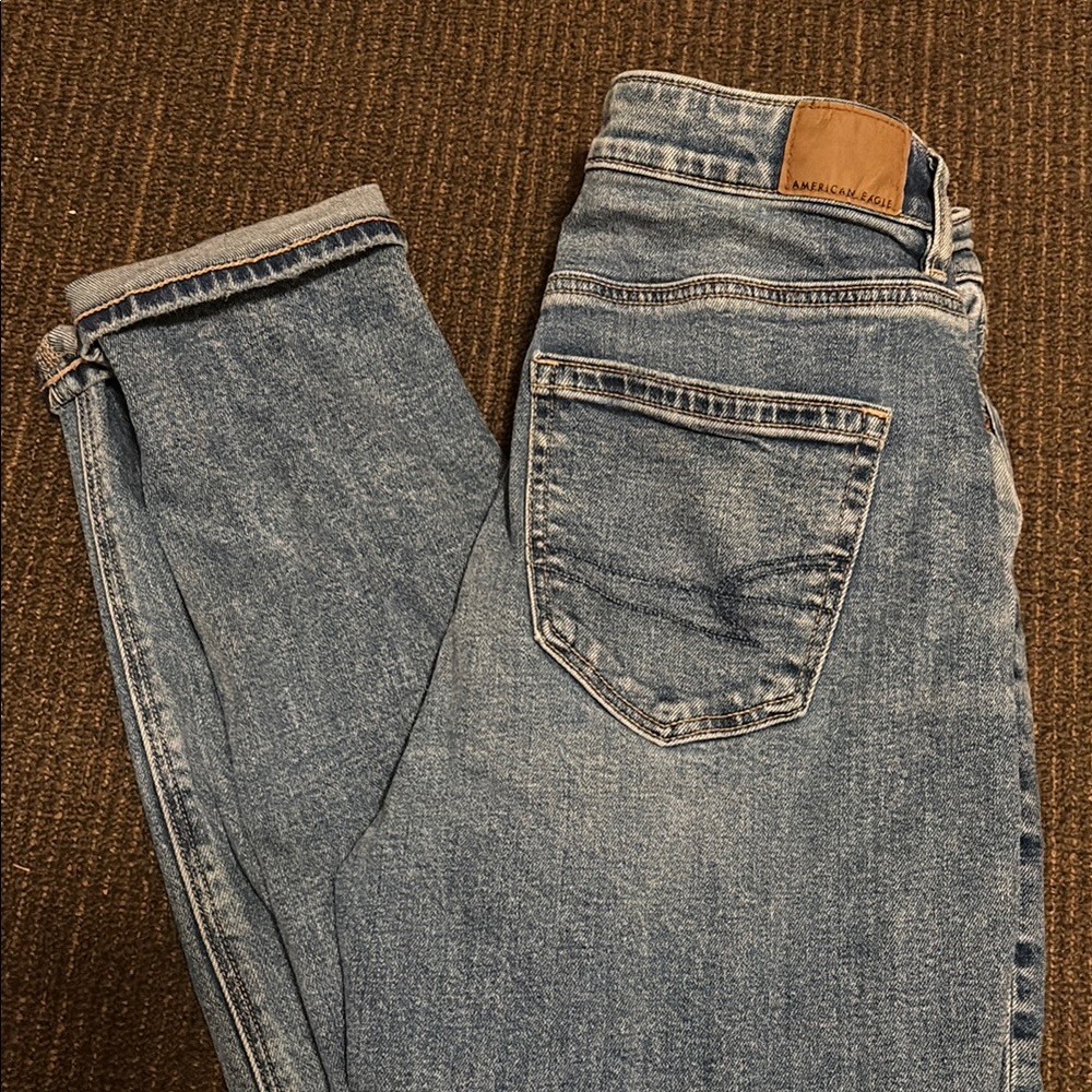 Women’s American Eagle Straight Jeans